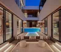 Villa Nini Elly, De estar junto a la piscina